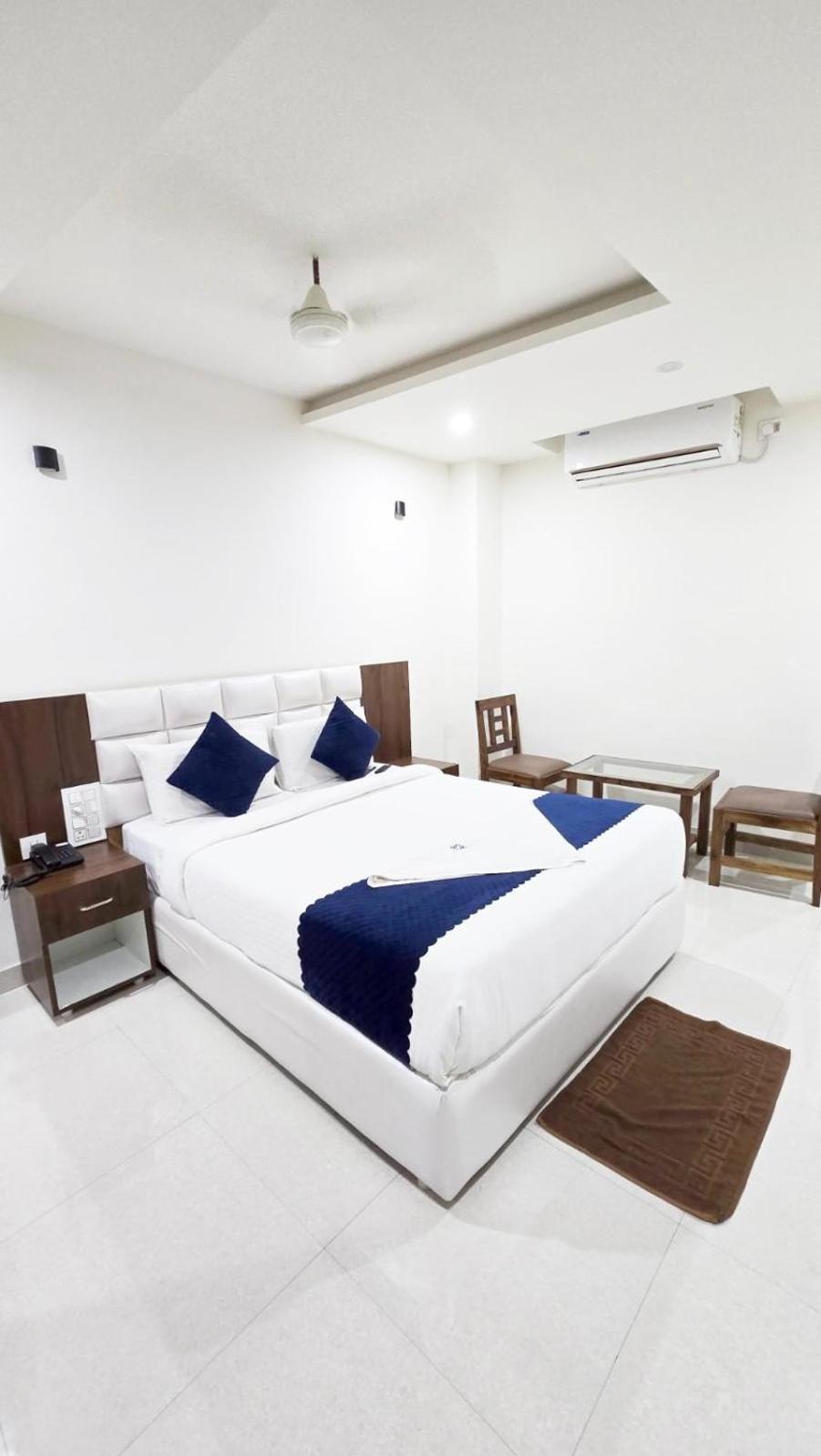 Hotel Skyland Warangal Zewnętrze zdjęcie
