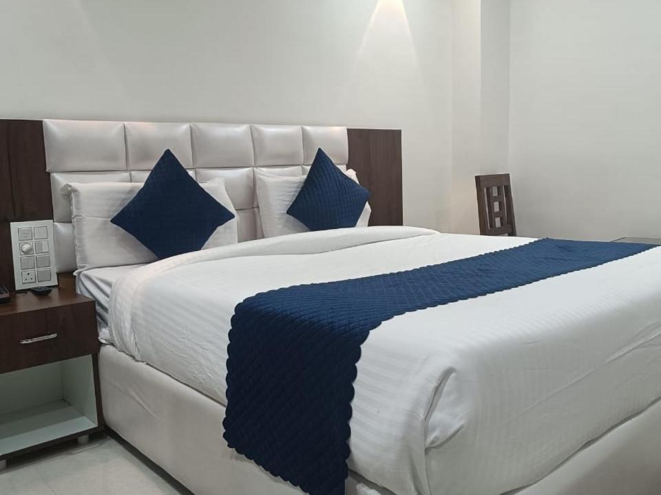 Hotel Skyland Warangal Zewnętrze zdjęcie